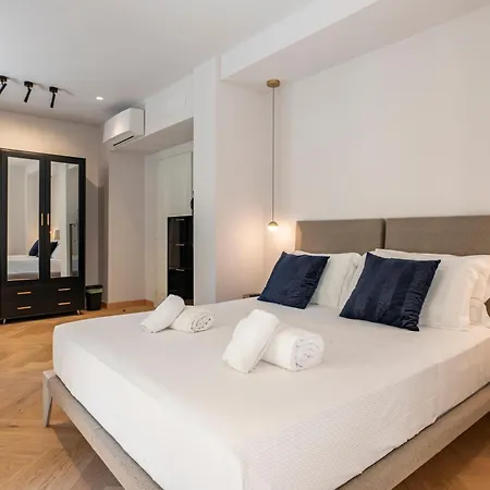 The Old Palace- Luxury Signoria *
