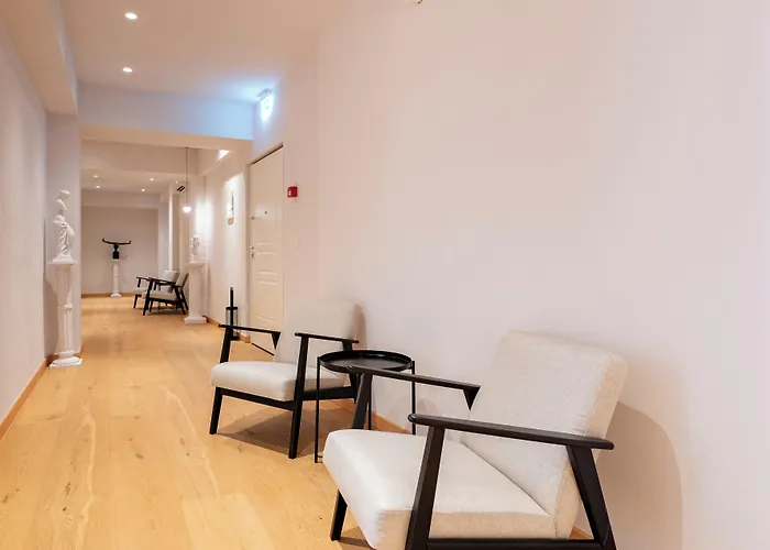 Konukevi The Old Palace- Luxury Signoria 4*